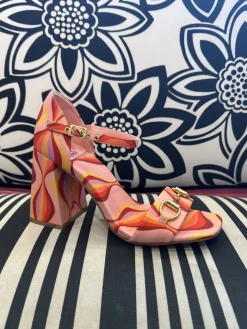 Discount Pop-Star Buckle Sandal Heel