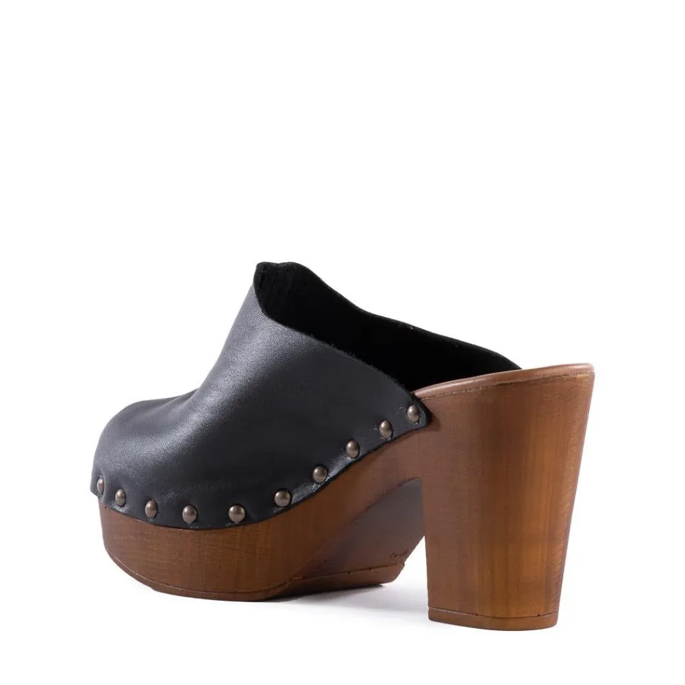Sale Go All Out Black Clog Clog